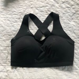 🌻2/$30 NWOT Gap Body Star Sports Bra